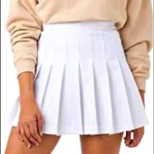 White Pleated Mini Skirt 💕